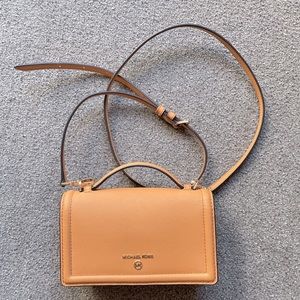 Michael Kors Crossbody Bag